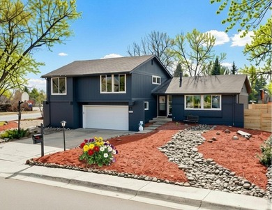 Mountain Views! LOW TAXES, NO HOA! Come in and experience this - photo 7