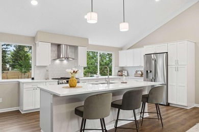 Mountain Views! LOW TAXES, NO HOA! Come in and experience this - photo 9