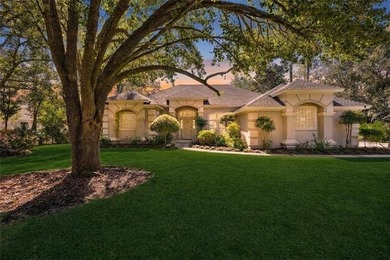 THIS BEAUTIFULLY UPDATED THREE-BEDROOM HOME IN OSPREY COVE IS - photo 1