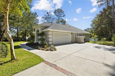 THIS BEAUTIFULLY UPDATED THREE-BEDROOM HOME IN OSPREY COVE IS - photo 6