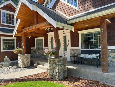 Come check out this gorgeous home with a brand new roof, and a - photo 4