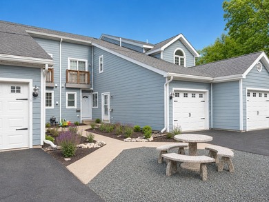 (private lake, pond, creek) Condo Active Under Contract in Lake Geneva Wisconsin
