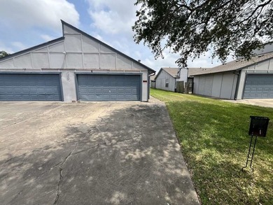 NEAR THE BAY! Come take a look at this nice two bedrooms, two - photo 1