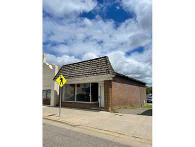 This Downtown Forest Lake building is in a PRIME Retail/Office - photo 1