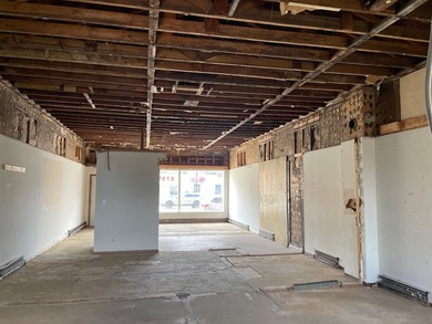 This Downtown Forest Lake building is in a PRIME Retail/Office - photo 3