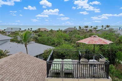 Fabulous location near private beach and amenities. Beach path