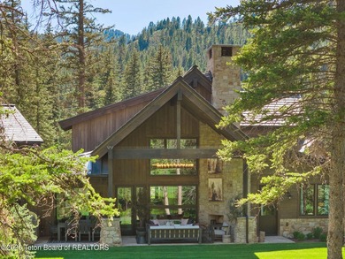 Experience an extraordinary mountain retreat within the - photo 2