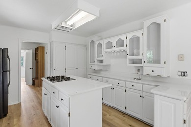 Just minutes from Stockton Lake, this move-in ready home sits on - photo 15
