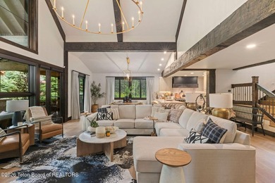 Experience an extraordinary mountain retreat within the - photo 6