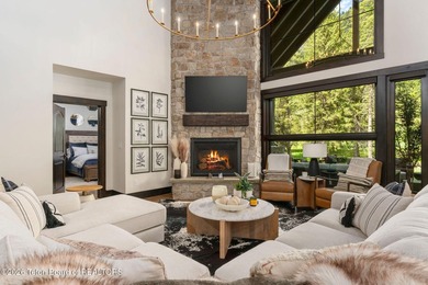 Experience an extraordinary mountain retreat within the - photo 9