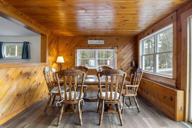 Welcome to this turnkey, fully furnished 4 season home on - photo 20