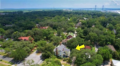 Timeless Southern charm meets refined luxury in this - photo 2