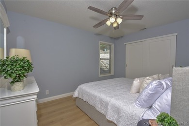 Beautiful condo with very tasteful style and colors! The unit - photo 26