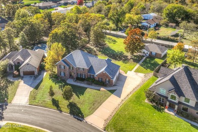 **Beautiful Traditional Home in Exclusive Sunset Ridge** Welcome