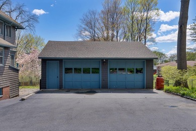 A rare opportunity to own a piece of Portland's architectural - photo 6