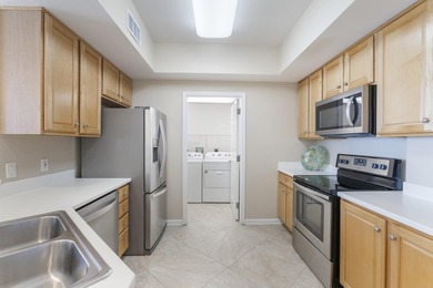 605 East Silver Beach Towers. This 2-bedroom, 2-bath condominium - photo 11