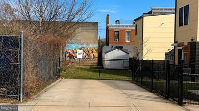 Welcome to 421-423 W Susquehanna Ave, a rare opportunity to own - photo 20