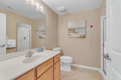 605 East Silver Beach Towers. This 2-bedroom, 2-bath condominium - photo 21