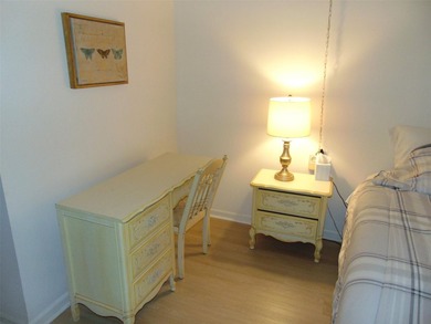 FIRST FLOOR. INCREDIBLE DEAL ON A 2 BEDROOM 2 BATH. BEAUTIFUL - photo 23