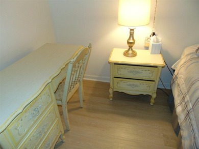 FIRST FLOOR. INCREDIBLE DEAL ON A 2 BEDROOM 2 BATH. BEAUTIFUL - photo 27