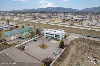 Prime Post Falls professional office building offering 6,944