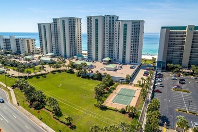 605 East Silver Beach Towers. This 2-bedroom, 2-bath condominium - photo 33