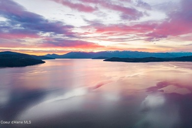 Perched high above the pristine waters of Lake Pend Oreille - photo 41