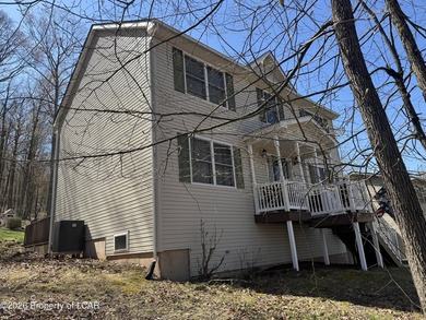 OPEN HOUSE 7/26. Spacious beautiful 4-bedroom, 2.5-bath home - photo 2