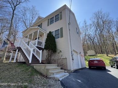OPEN HOUSE 7/26. Spacious beautiful 4-bedroom, 2.5-bath home - photo 3