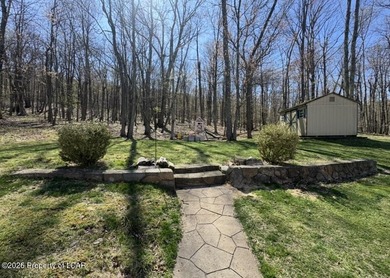 OPEN HOUSE 7/26. Spacious beautiful 4-bedroom, 2.5-bath home - photo 8
