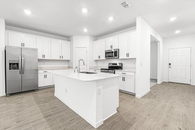 Welcome to 89 Kingsley Park Way, a beautifully positioned - photo 7
