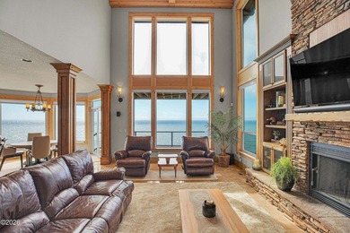 The epitome of spectacular Oregon Coast oceanfront. Experience - photo 6