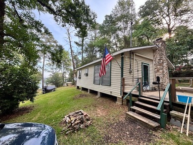 Tucked away in the peaceful waterfront community of White Oak - photo 11