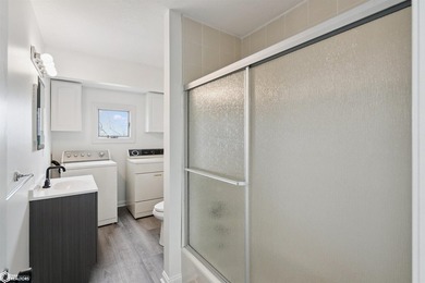 This stunning new renovation at 109 Cedar Road Lake Ponderosa is - photo 24