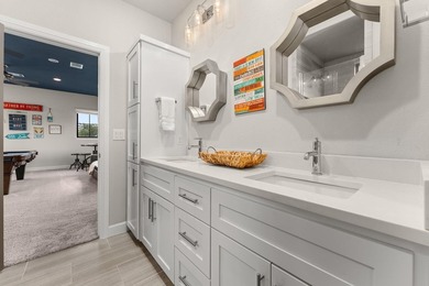 Fully furnished, ready to enjoy, this luxury lakefront retreat - photo 25