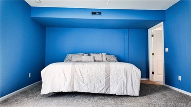 Charming home with walk-out basement in the heart of Camdenton! - photo 28