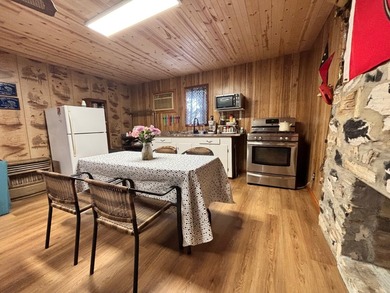 Tucked away in the peaceful waterfront community of White Oak - photo 33