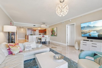 Desirable 14th-floor 3BR/3.5BA residence with expansive ocean - photo 9