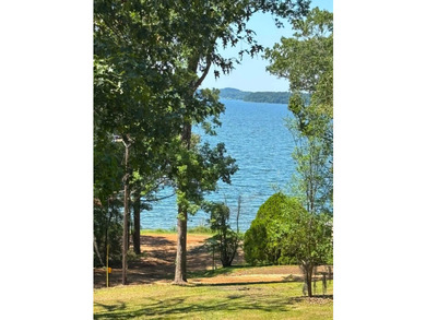 Tucked away in the peaceful waterfront community of White Oak - photo 40