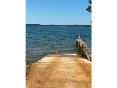 Tucked away in the peaceful waterfront community of White Oak - photo 41