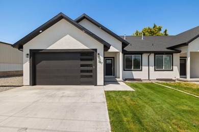 Utah Lake Townhome/Townhouse For Sale in Payson Utah