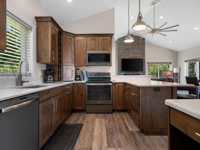 New in 2021, this 4 bedroom, 3 full bath home has stunning Lake - photo 7