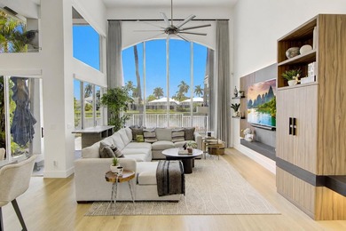 Lake vistas & interior design where classic elegance meets - photo 11
