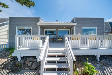 Sweeping panoramic ocean views in the heart of Depoe Bay - photo 2