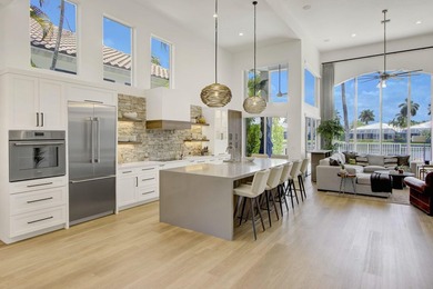 Lake vistas & interior design where classic elegance meets - photo 12