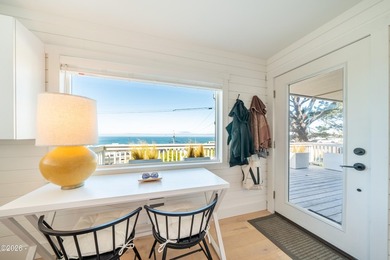 Sweeping panoramic ocean views in the heart of Depoe Bay - photo 3