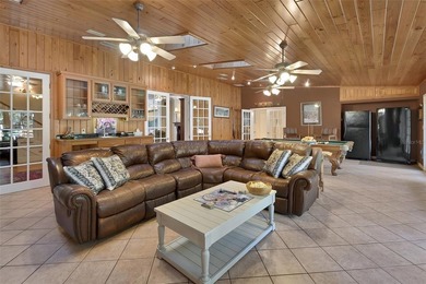 **Luxurious Lakefront Living on Majestic Lake Winnemissett** - photo 15