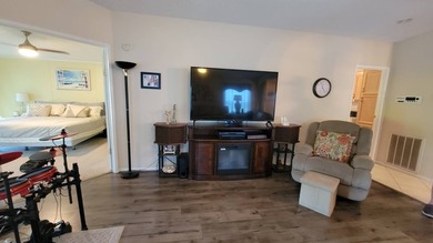 All listing information is deemed reliable but not guaranteed - photo 16