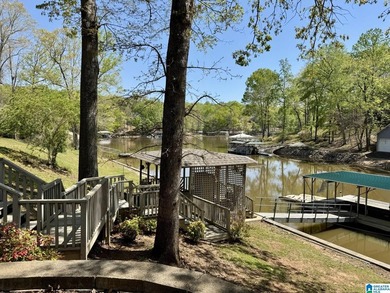 Spacious lake home on a level lot with year-round water! This - photo 27