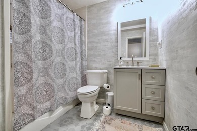 Big on space, big on style-this Hideaway gem delivers - photo 29